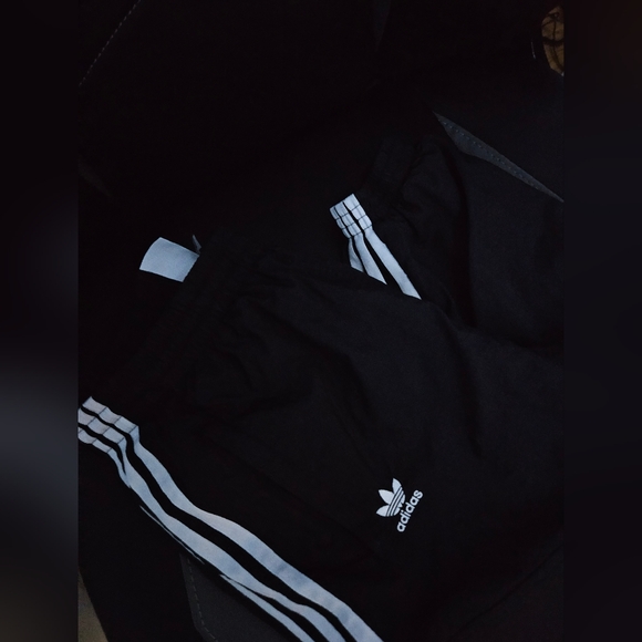 Adidas Nylon Pants - Picture 2 of 2
